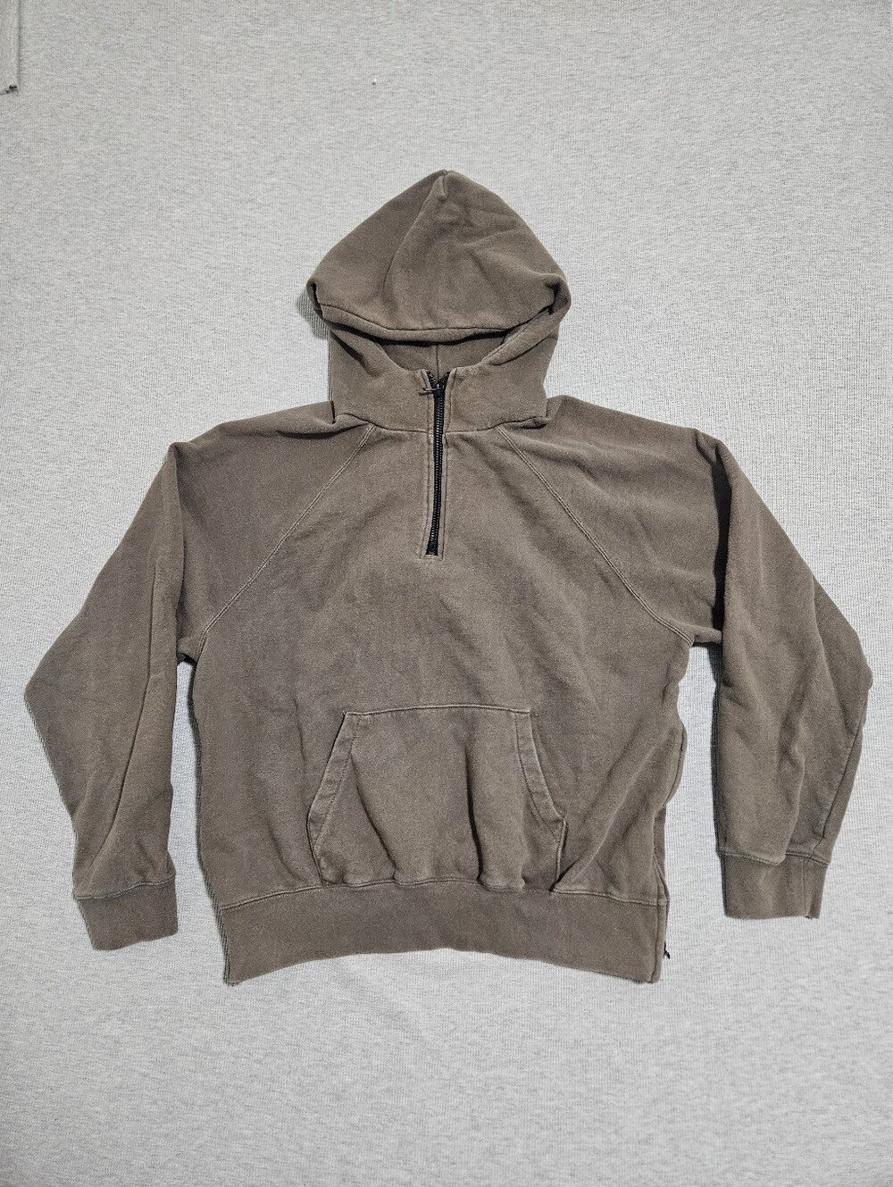 Fear of God Essentials Men's Half-Zip Hooded Medium Heavy Weight Quality